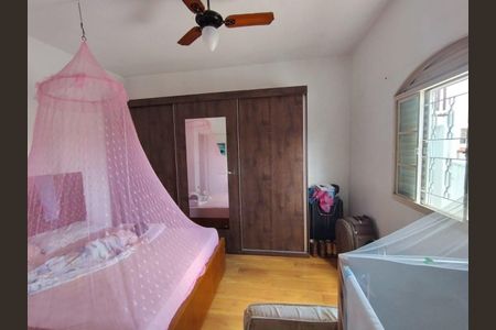 Foto 07 de casa à venda com 2 quartos, 140m² em Alvorada, Contagem