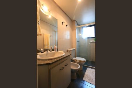 Apartamento para alugar com 123m², 3 quartos e 2 vagasBanheiro