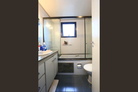 Apartamento para alugar com 123m², 3 quartos e 2 vagasBanheiro da Suíte