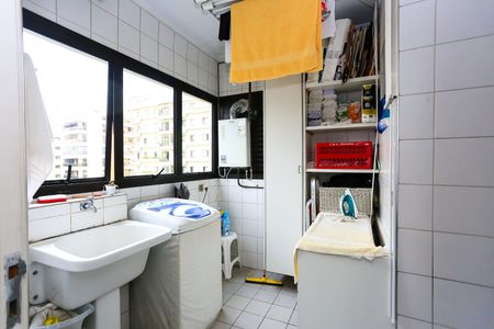 Apartamento para alugar com 123m², 3 quartos e 2 vagasÁrea de Serviço