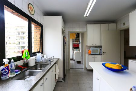 Apartamento para alugar com 123m², 3 quartos e 2 vagascozinha