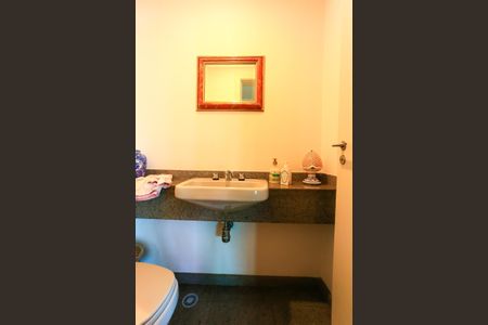 Apartamento para alugar com 123m², 3 quartos e 2 vagasLavabo