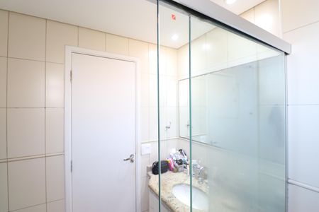 Apartamento para alugar com 100m², 3 quartos e 2 vagasBanheiro da Suíte