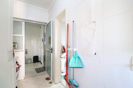 Apartamento para alugar com 100m², 3 quartos e 2 vagasDetalhe