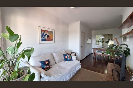 Sala de apartamento para alugar com 3 quartos, 100m² em Alto de Pinheiros, São Paulo