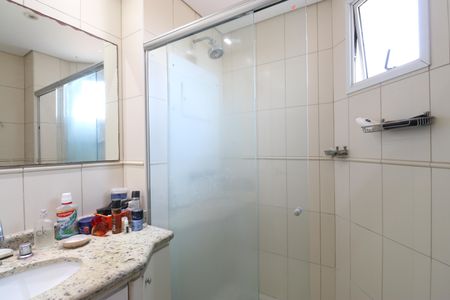 Apartamento para alugar com 100m², 3 quartos e 2 vagasBanheiro da Suíte