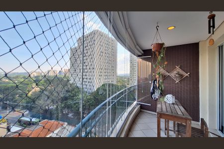 Apartamento para alugar com 100m², 3 quartos e 2 vagasVaranda