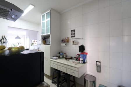 Apartamento para alugar com 100m², 3 quartos e 2 vagasCozinha e Área de Serviço