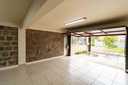 Casa à venda com 211m², 3 quartos e 3 vagasGaragem