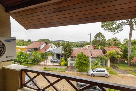 Casa à venda com 211m², 3 quartos e 3 vagasVista da Sacada