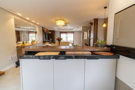 Casa à venda com 211m², 3 quartos e 3 vagasChurrasqueira