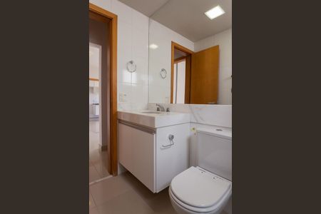 Apartamento à venda com 77m², 2 quartos e 2 vagas Apartamento à venda com 77m², 2 quartos e 2 vagasBanheiro Social