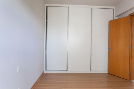 Apartamento à venda com 77m², 2 quartos e 2 vagas Apartamento à venda com 77m², 2 quartos e 2 vagasquarto 1