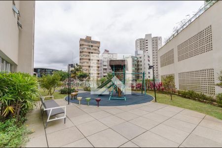 Apartamento à venda com 77m², 2 quartos e 2 vagas Apartamento à venda com 77m², 2 quartos e 2 vagasÁrea comum - Playground 2