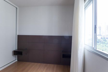 Apartamento à venda com 77m², 2 quartos e 2 vagas Apartamento à venda com 77m², 2 quartos e 2 vagassuite