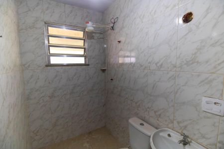 Casa à venda com 450m², 2 quartos e 3 vagasBanheiro 1
