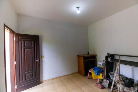 Casa à venda com 450m², 2 quartos e 3 vagasSala