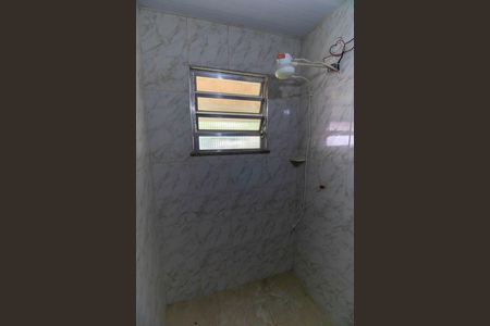 Casa à venda com 450m², 2 quartos e 3 vagasBanheiro 1