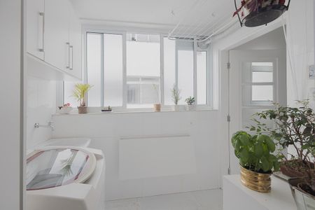 Apartamento à venda com 173m², 3 quartos e 1 vagaÁrea de Serviço