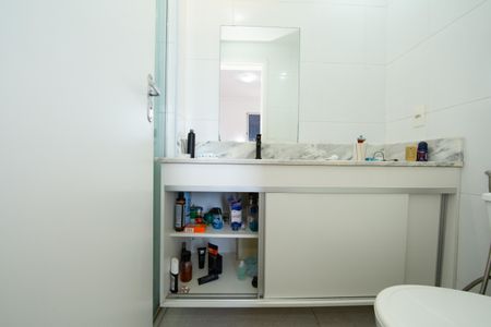 Apartamento à venda com 70m², 3 quartos e 1 vagaBANHEIRO2
