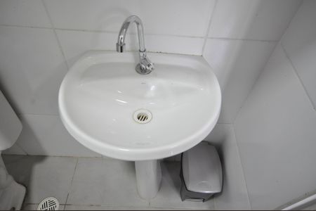 Apartamento à venda com 34m², 2 quartos e sem vagaBanheiro