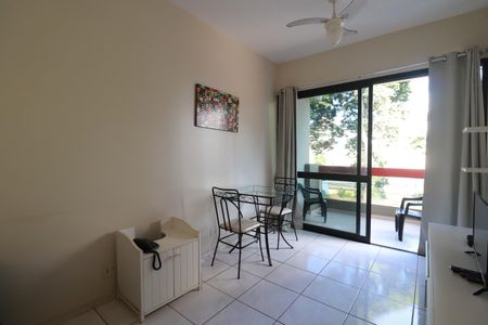 Sala de apartamento para alugar com 1 quarto, 52m² em Centro, Ribeirão Preto