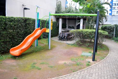 Apartamento para alugar com 68m², 2 quartos e 1 vagaÁrea comum