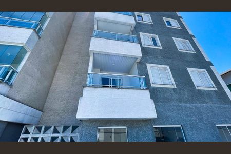 Apartamento para alugar com 51m², 2 quartos e 1 vaga Apartamento para alugar com 51m², 2 quartos e 1 vagaFachada