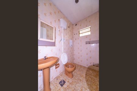 Banheiro 1 de casa para alugar com 4 quartos, 110m² em Sítio São José, Viamão