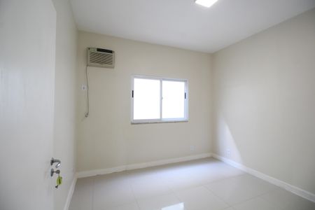 Casa à venda com 195m², 4 quartos e 1 vagaQuarto1