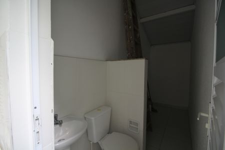 Casa à venda com 195m², 4 quartos e 1 vagaBanheiro de Serviço