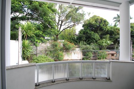 Casa à venda com 195m², 4 quartos e 1 vagaQuarto 4 - Varanda