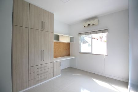 Casa à venda com 195m², 4 quartos e 1 vagaQuarto 2