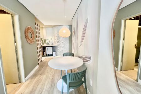 Sala  de apartamento à venda com 1 quarto, 30m² em Copacabana, Rio de Janeiro