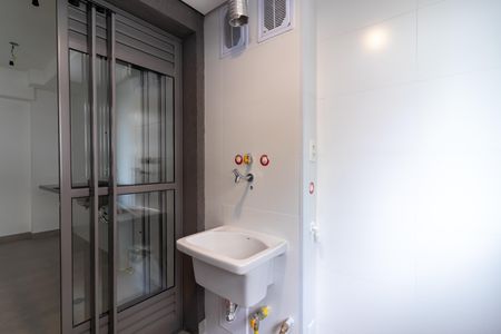 Apartamento à venda com 75m², 2 quartos e 1 vagaÁrea de Serviço