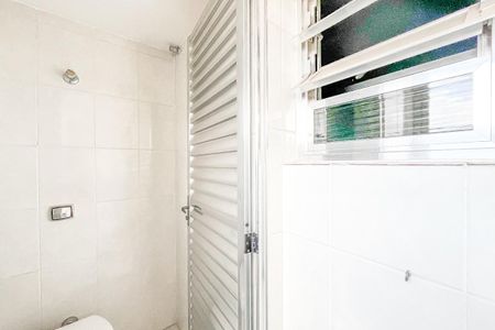 Apartamento à venda com 80m², 2 quartos e 1 vagaBanheiro de serviço