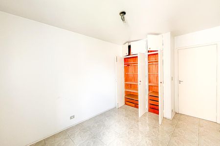 Apartamento à venda com 80m², 2 quartos e 1 vagaQuarto 2
