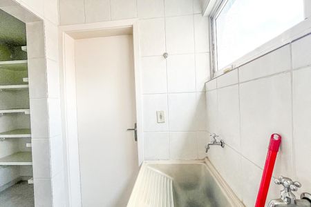 Apartamento à venda com 80m², 2 quartos e 1 vagaÁrea de Serviço