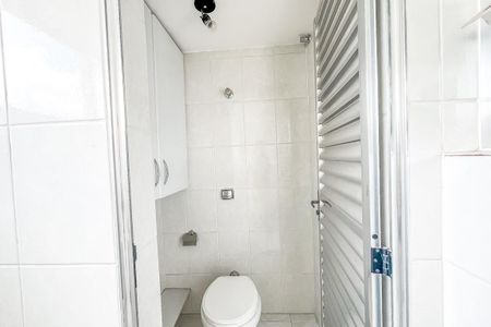 Apartamento à venda com 80m², 2 quartos e 1 vagaBanheiro de serviço