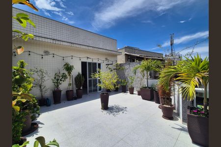 Apartamento à venda com 200m², 3 quartos e 2 vagasVaranda 