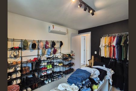 Apartamento à venda com 200m², 3 quartos e 2 vagasQuarto 2