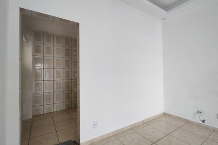 Casa de condomínio para alugar com 100m², 3 quartos e 1 vaga Casa de condomínio para alugar com 100m², 3 quartos e 1 vagaSala