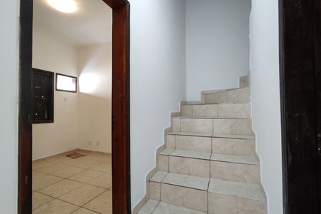 Casa de condomínio para alugar com 100m², 3 quartos e 1 vaga Casa de condomínio para alugar com 100m², 3 quartos e 1 vagaQuarto 1