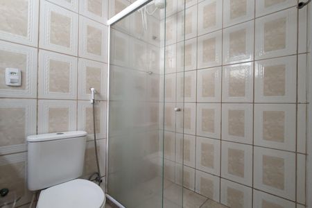 Casa de condomínio para alugar com 100m², 3 quartos e 1 vaga Casa de condomínio para alugar com 100m², 3 quartos e 1 vagaBanheiro Social