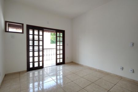 Casa de condomínio para alugar com 100m², 3 quartos e 1 vaga Casa de condomínio para alugar com 100m², 3 quartos e 1 vagaQuarto 2 - Suíte