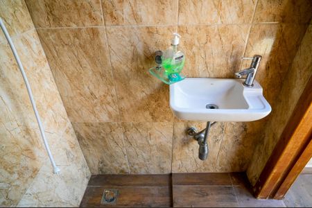 Casa à venda com 138m², 2 quartos e 4 vagasBanheiro Área da Piscina