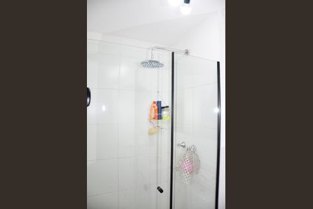 Apartamento para alugar com 39m², 2 quartos e sem vagaDetalhe - Banheiro Social