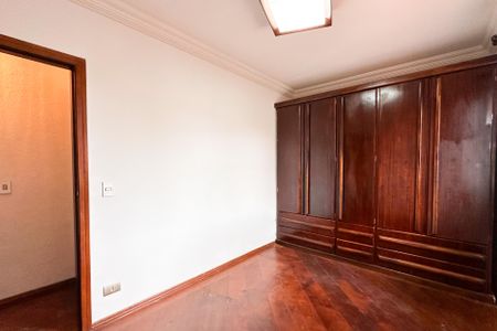 Quarto de casa de condomínio para alugar com 2 quartos, 200m² em Chácara Europa, São Bernardo do Campo