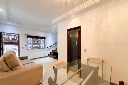 Sala de casa de condomínio para alugar com 2 quartos, 200m² em Chácara Europa, São Bernardo do Campo