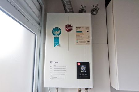 Apartamento à venda com 46m², 2 quartos e 1 vaga Apartamento à venda com 46m², 2 quartos e 1 vagaÁrea de Serviço